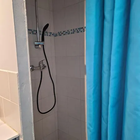 Lejlighed Au Coeur De Wifi-centre-ville-rdc *